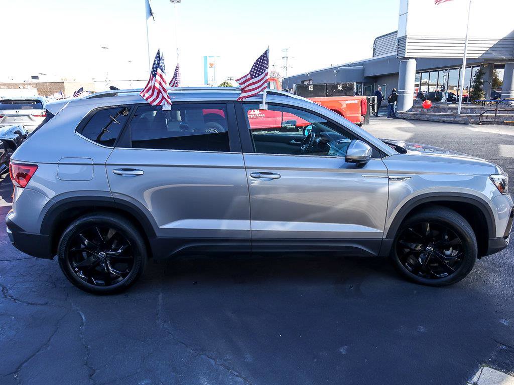 2023 VOLKSWAGEN TAOS - Image 10