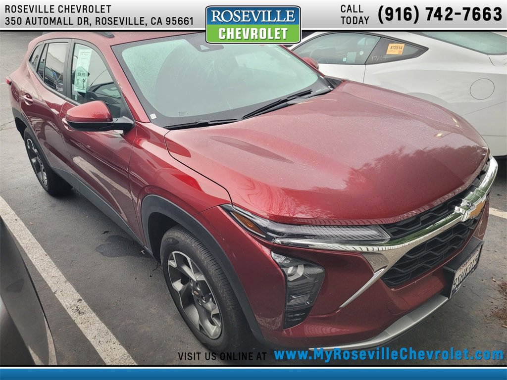 2025 Chevrolet Trax LT's photo