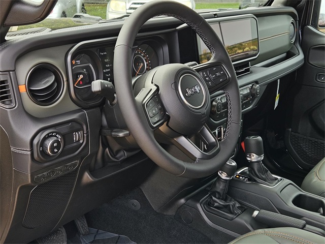2025 Jeep Gladiator Mojave photo 8