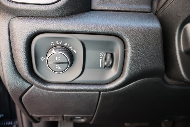 2025 Ram 2500 Tradesman photo 10