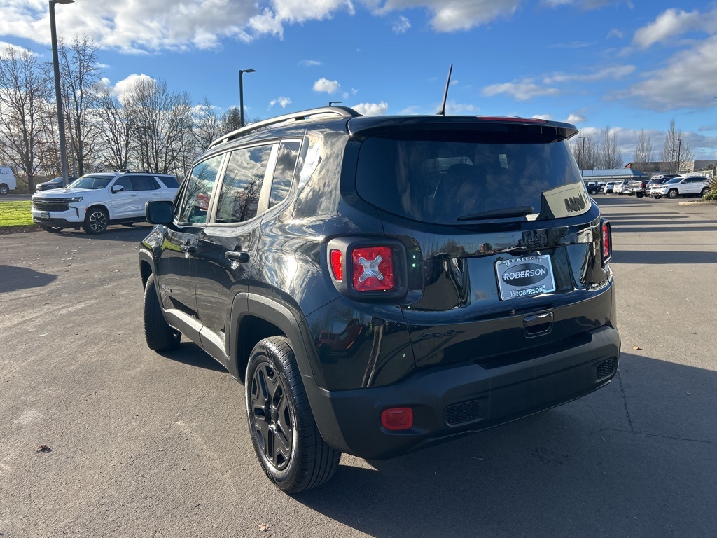 2020 Jeep Renegade Sport photo 3