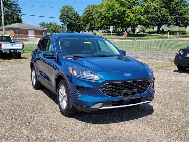 2020 Ford Escape SE photo 2