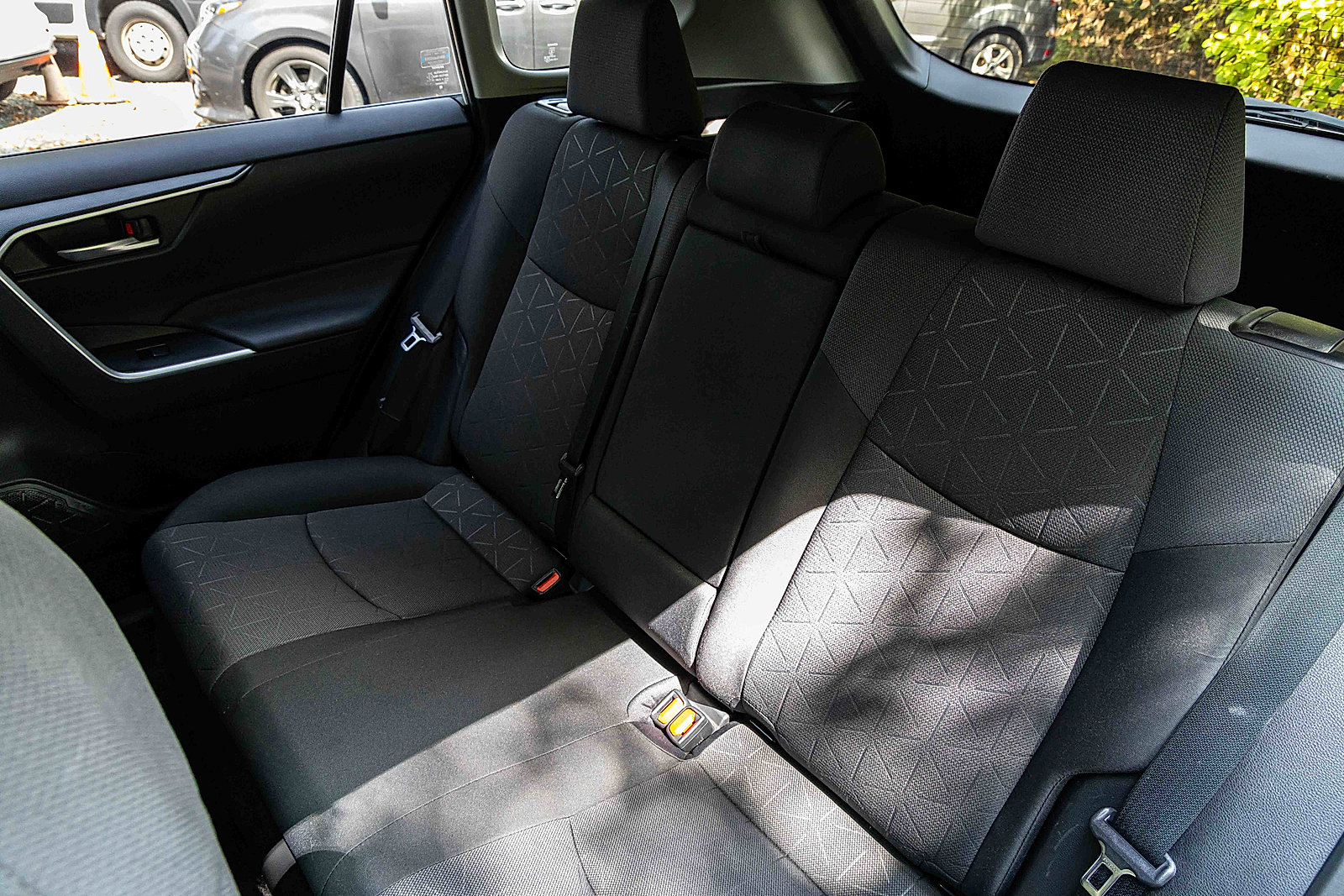 2023 Toyota RAV4 Hybrid XLE photo 20