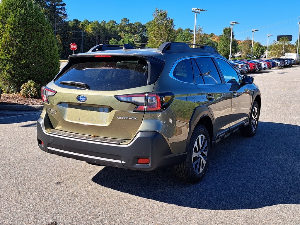 2025 Subaru Outback Premium photo 3