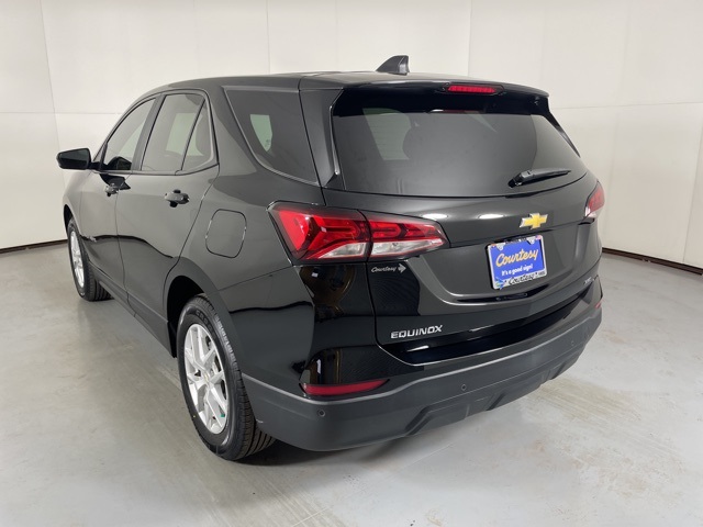 2023 Chevrolet Equinox LS photo 6