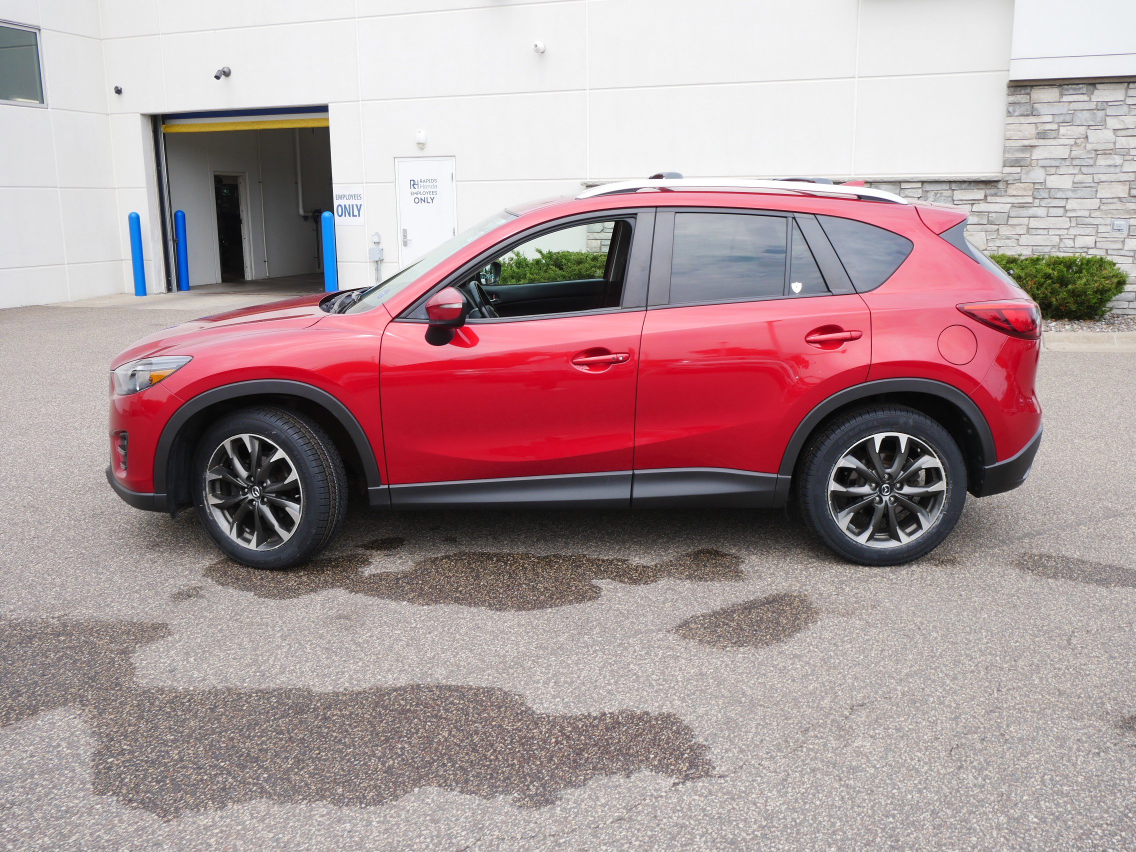 Used 2016 Mazda CX-5 Grand Touring with VIN JM3KE4DY8G0680488 for sale in Coon Rapids, MN