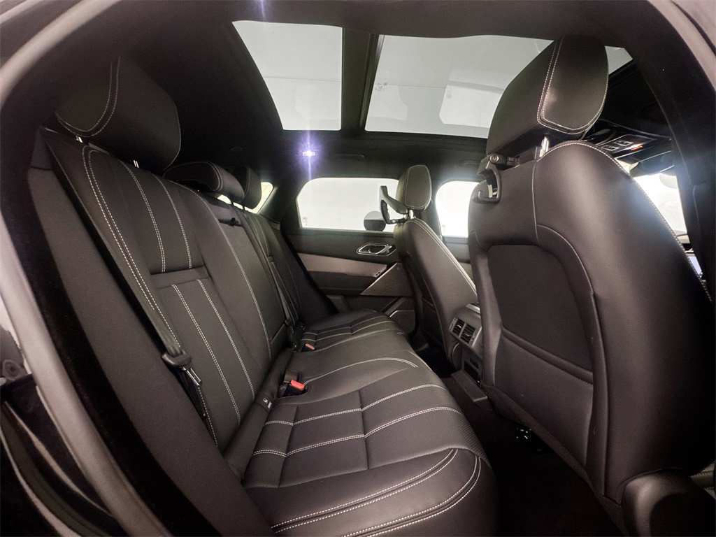 2022 Land Rover Range Rover Velar S photo 26