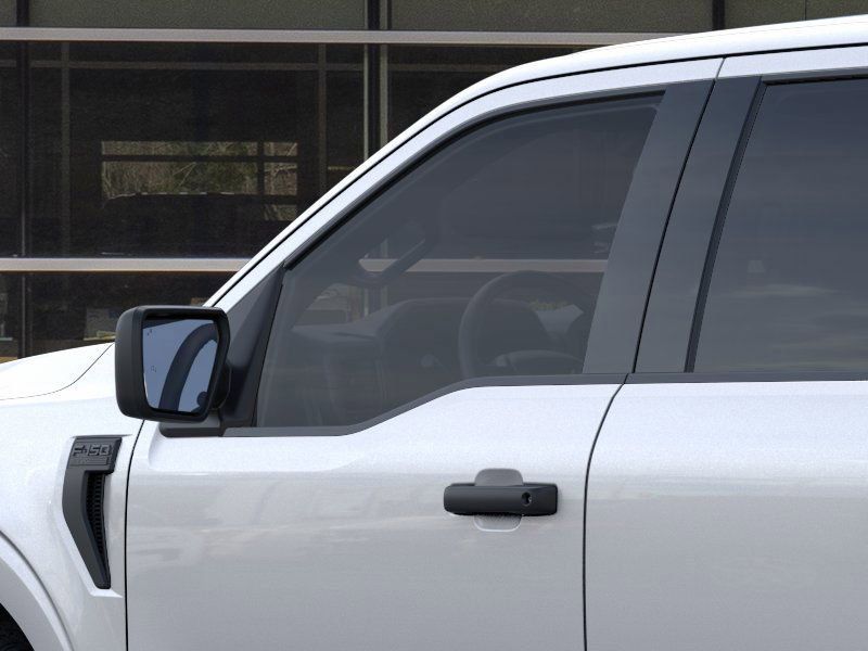 2025 Ford F-150 STX photo 17