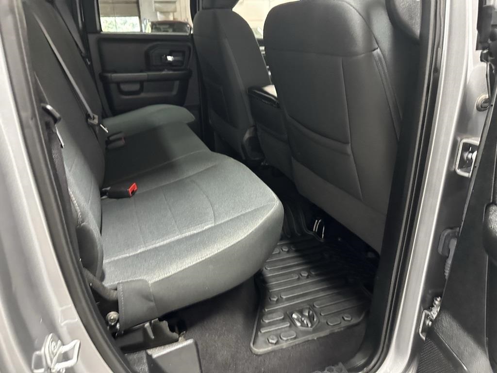 2021 Ram 1500 Classic Warlock photo 26