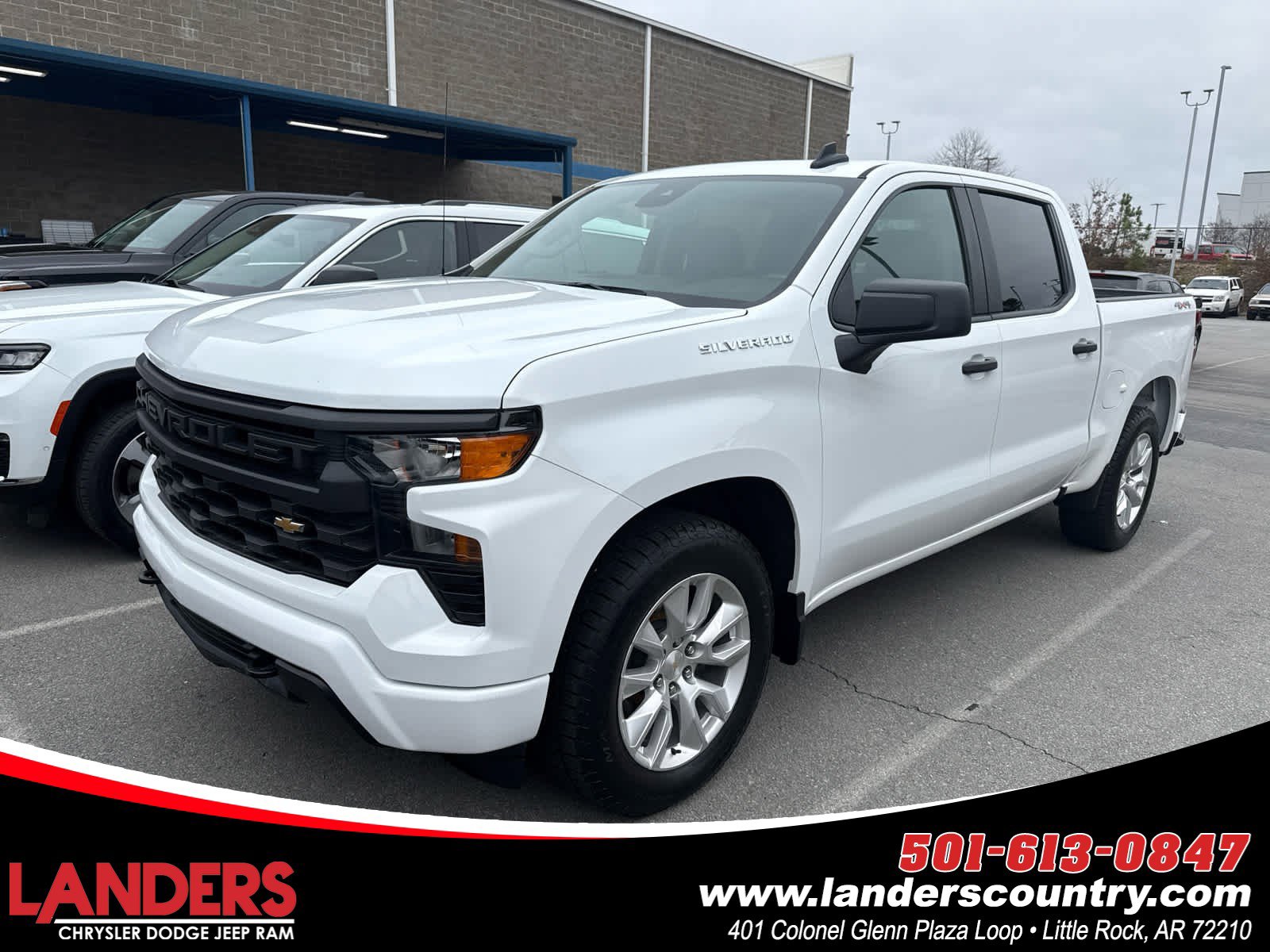 2024 Chevrolet Silverado 1500 Custom's photo