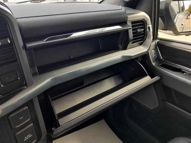 2025 Ford F-150 Lariat photo 34