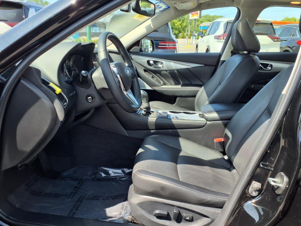 2022 Infiniti Q50 LUXE photo 11