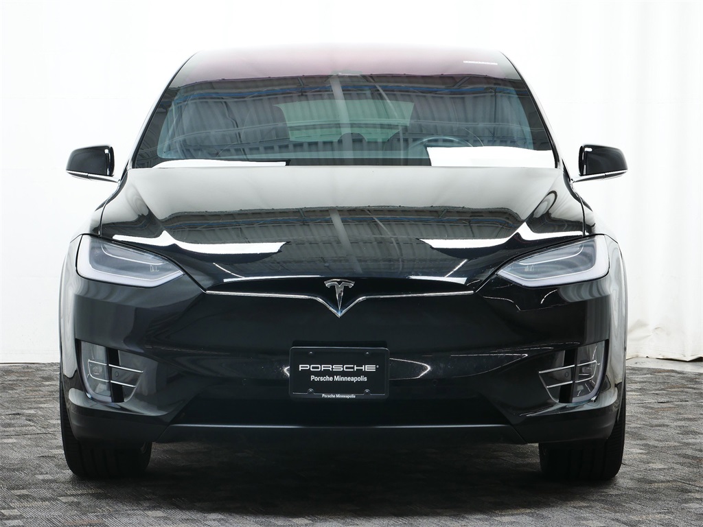 2019 Tesla Model X Long Range photo 10
