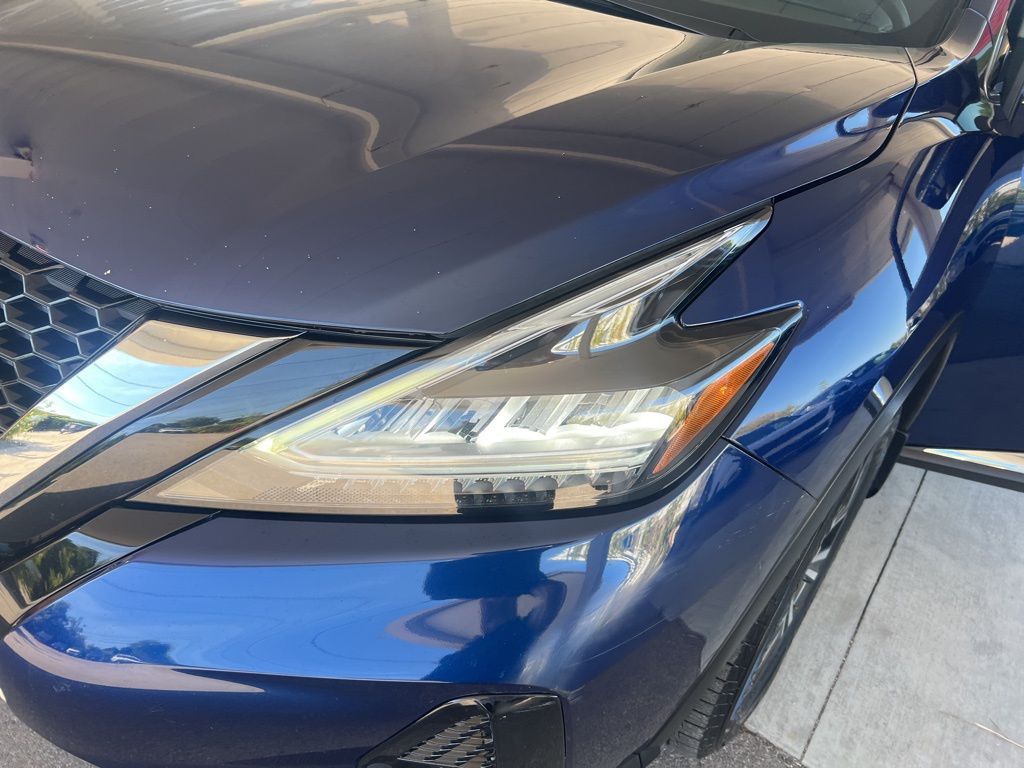 2019 Nissan Murano SV photo 26
