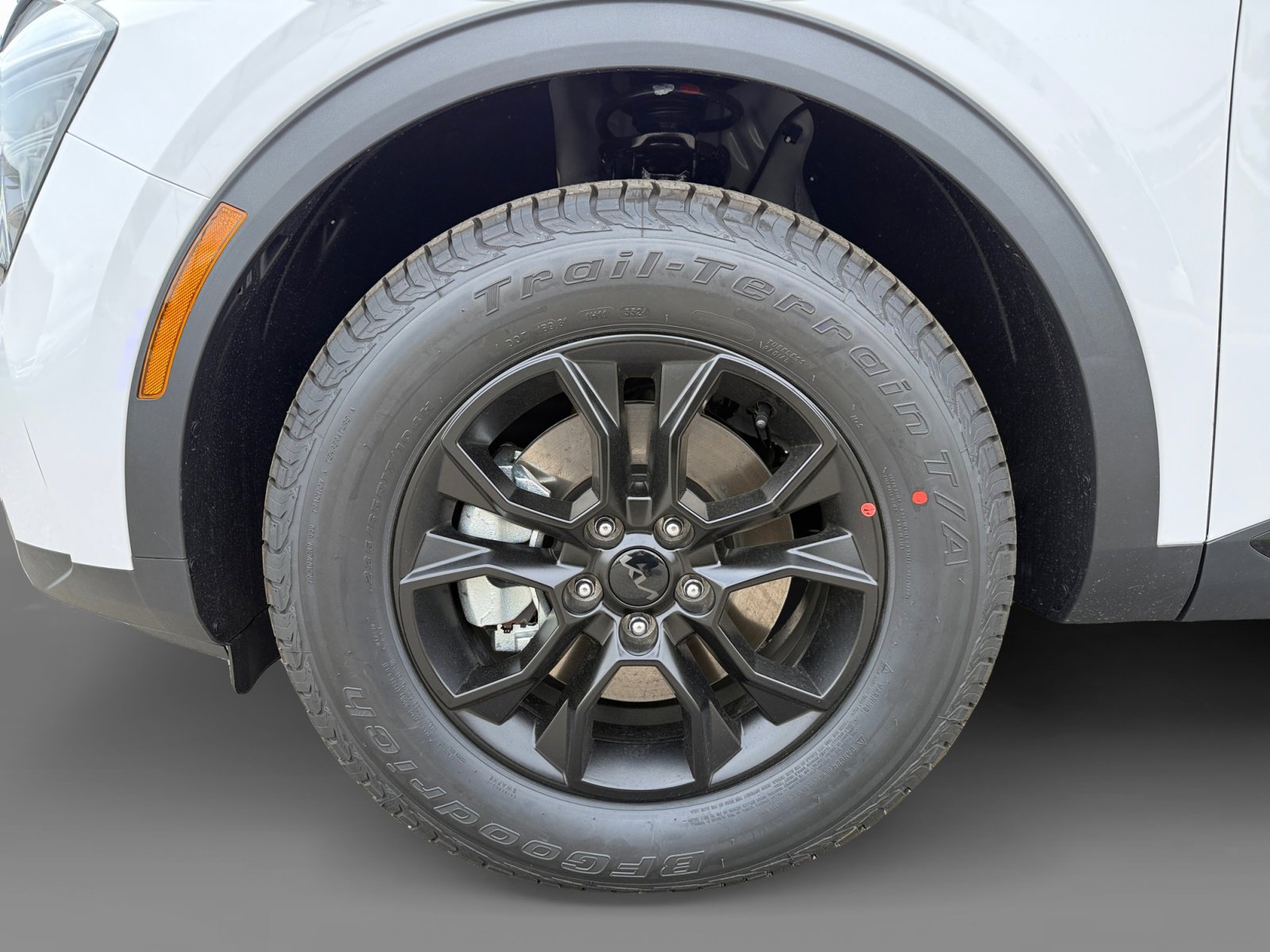 2025 Kia Sportage X-Pro Prestige photo 8