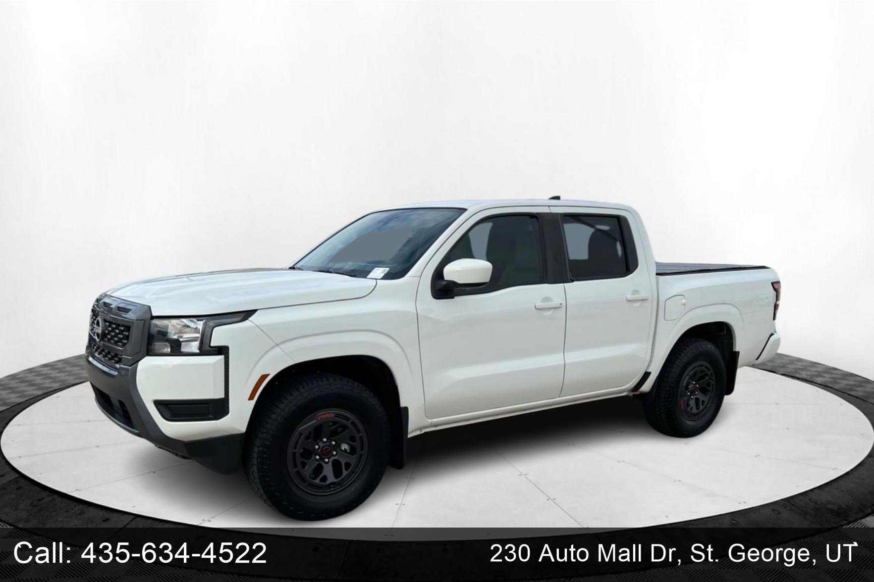 2025 Nissan Frontier SV's photo