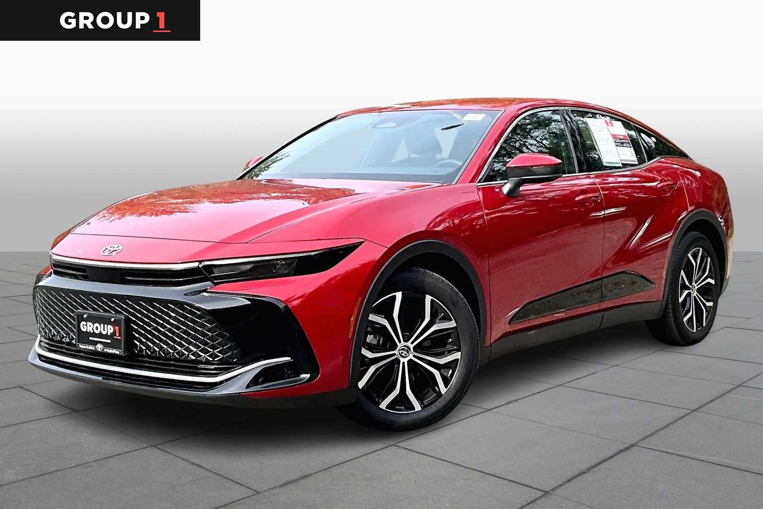 2024 Toyota Crown XLE's photo