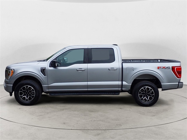 2022 Ford F-150 XLT photo 2