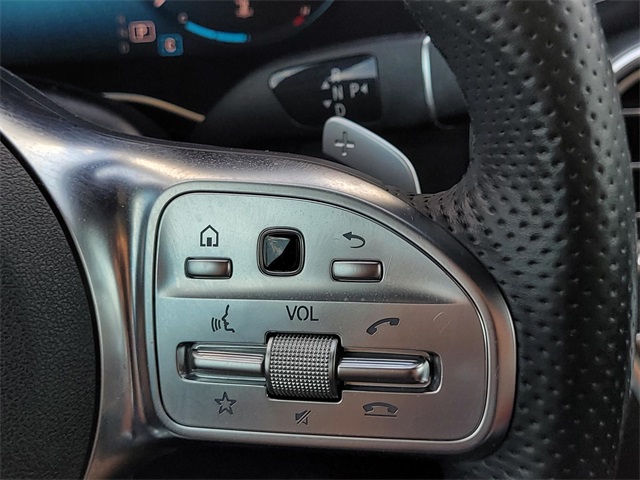 2022 Mercedes Benz GLC 300 photo 13