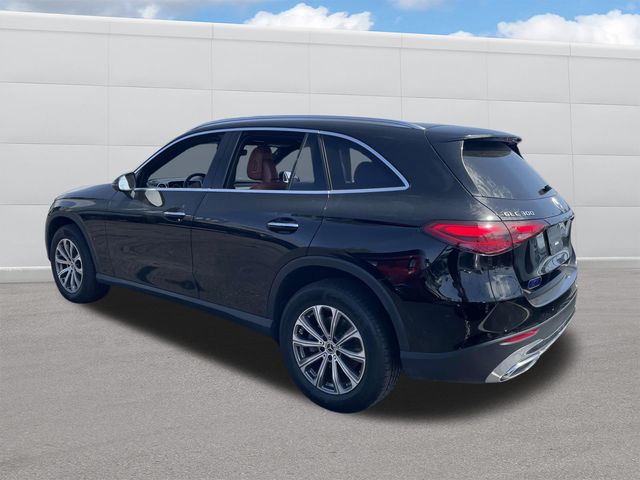 2024 Mercedes Benz GLC 300 4MATIC photo 3