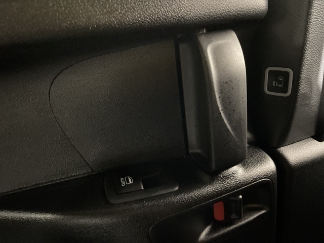 2025 Chrysler Pacifica photo 35
