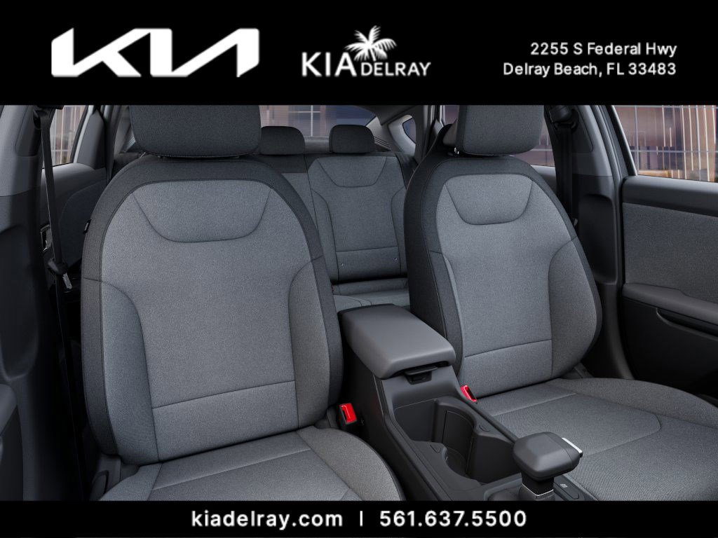 2025 Kia K4 LXS photo 14