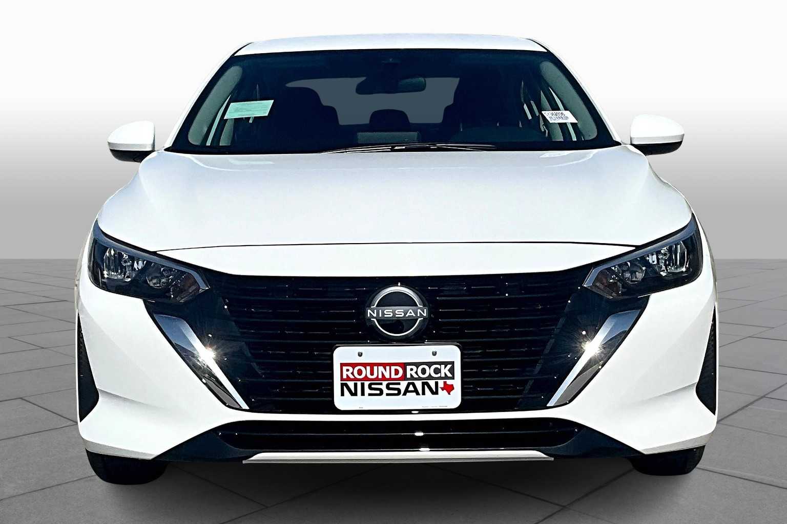 2025 Nissan Sentra SV photo 3