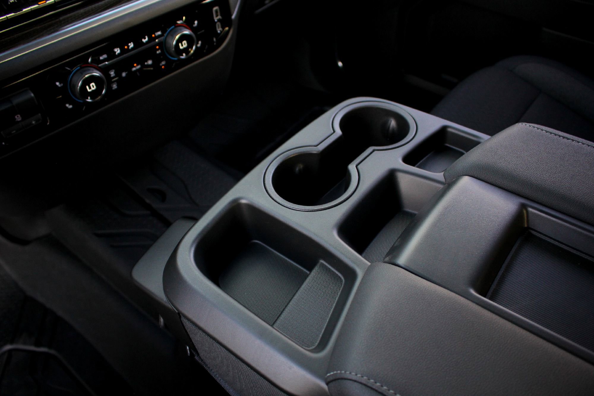 2025 Chevrolet Silverado 1500 RST photo 10