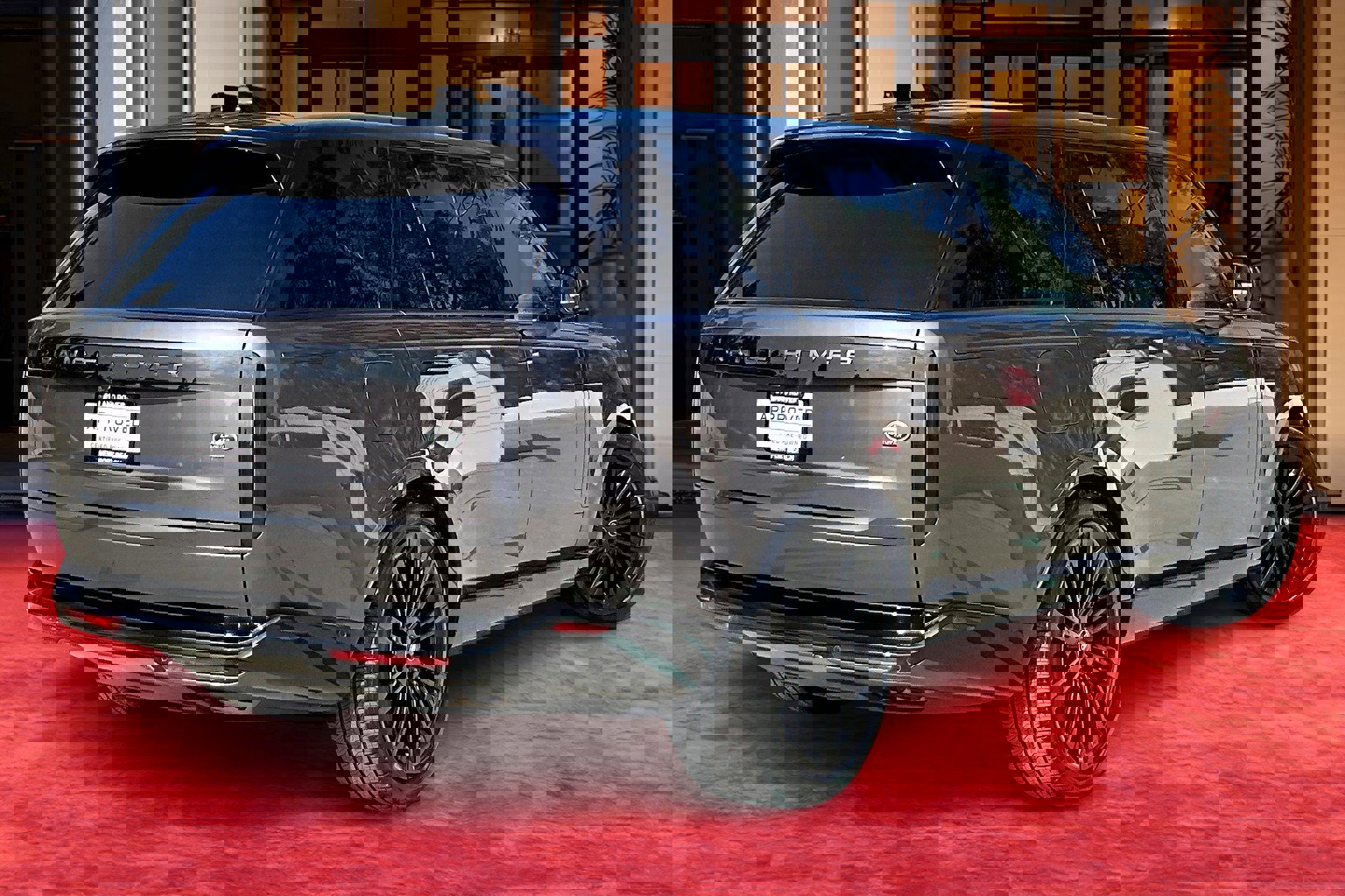 2022 Land Rover Range Rover First Edition photo 10