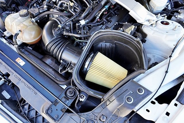 Used 2017 White Ford Shelby GT350 image 45