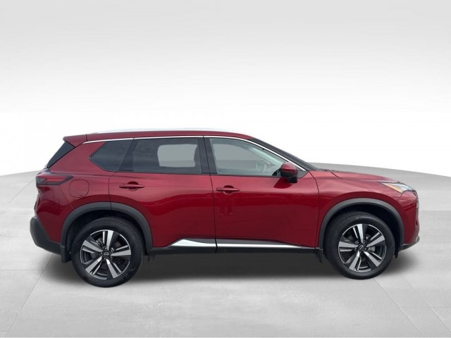 2023 Nissan Rogue SL's photo