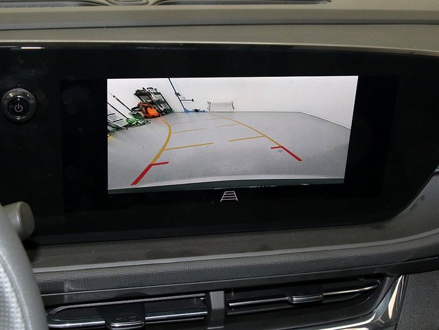 2025 Buick Envista Preferred photo 20