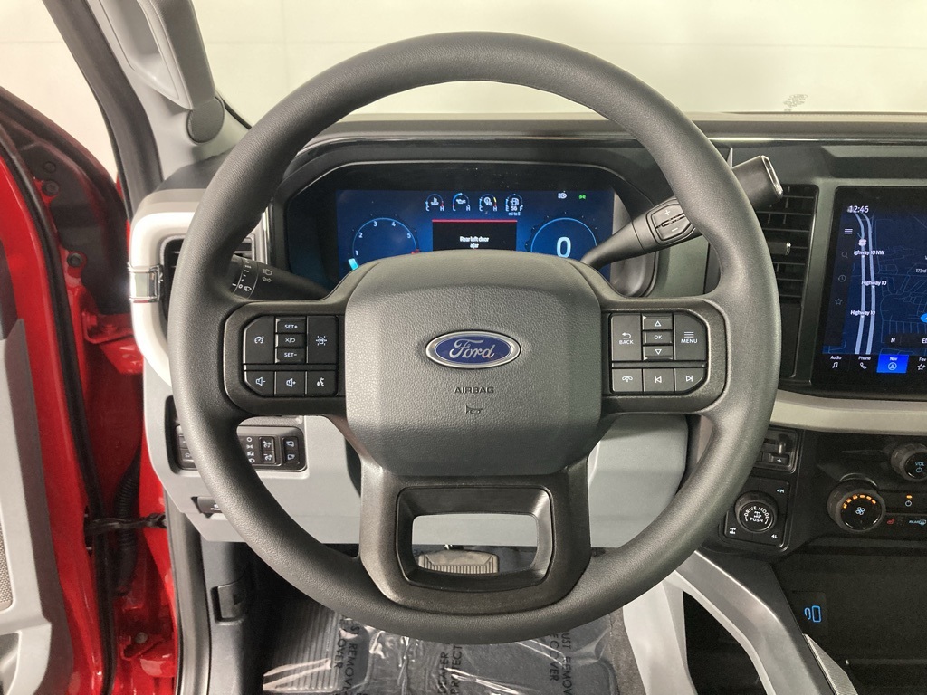 2025 Ford F-350 photo 7