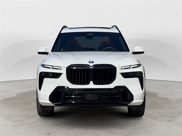 New 2026 White BMW xDrive40i image 2