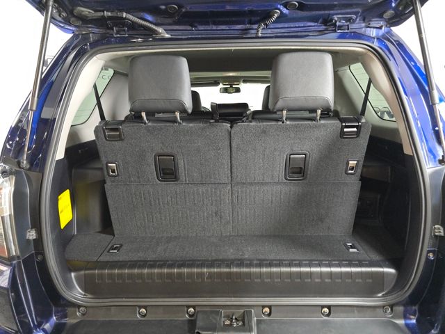 2016 Toyota 4Runner SR5 Premium photo 20
