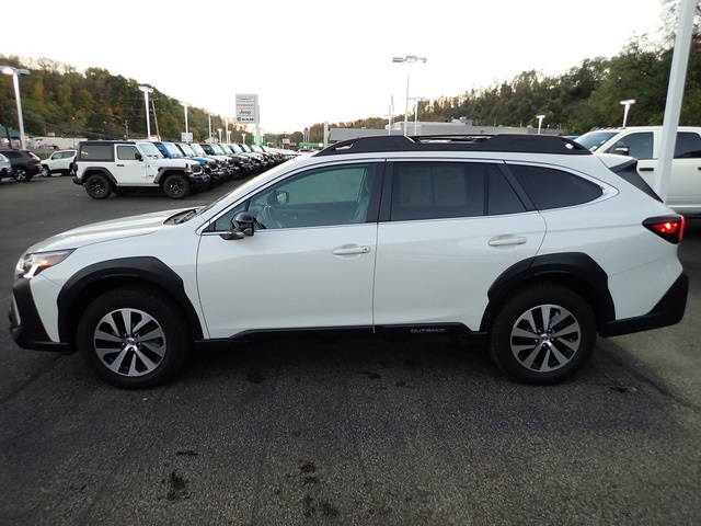 2024 Subaru Outback Premium photo 2