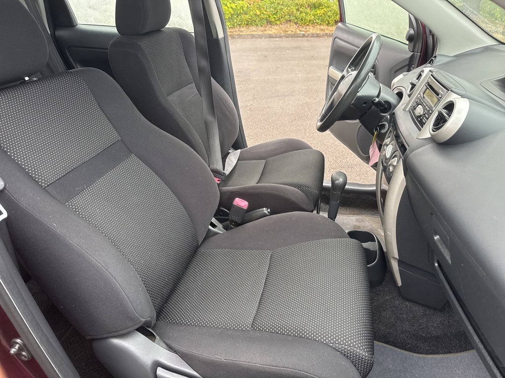 2005 Scion xA Base photo 23