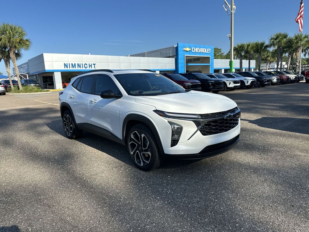 2025 Chevrolet Trax photo 9