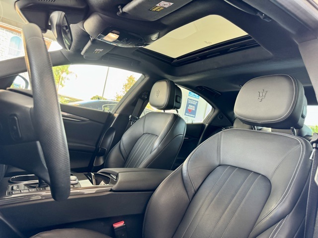 2021 Maserati Ghibli Base photo 14