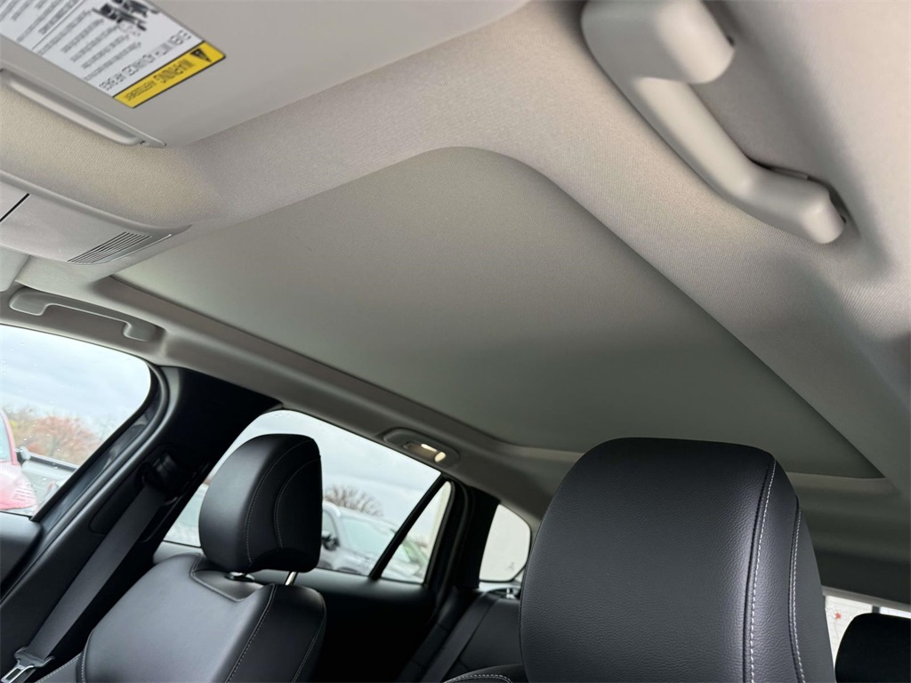 2023 Mazda CX-50 2.5 Preferred Plus photo 4