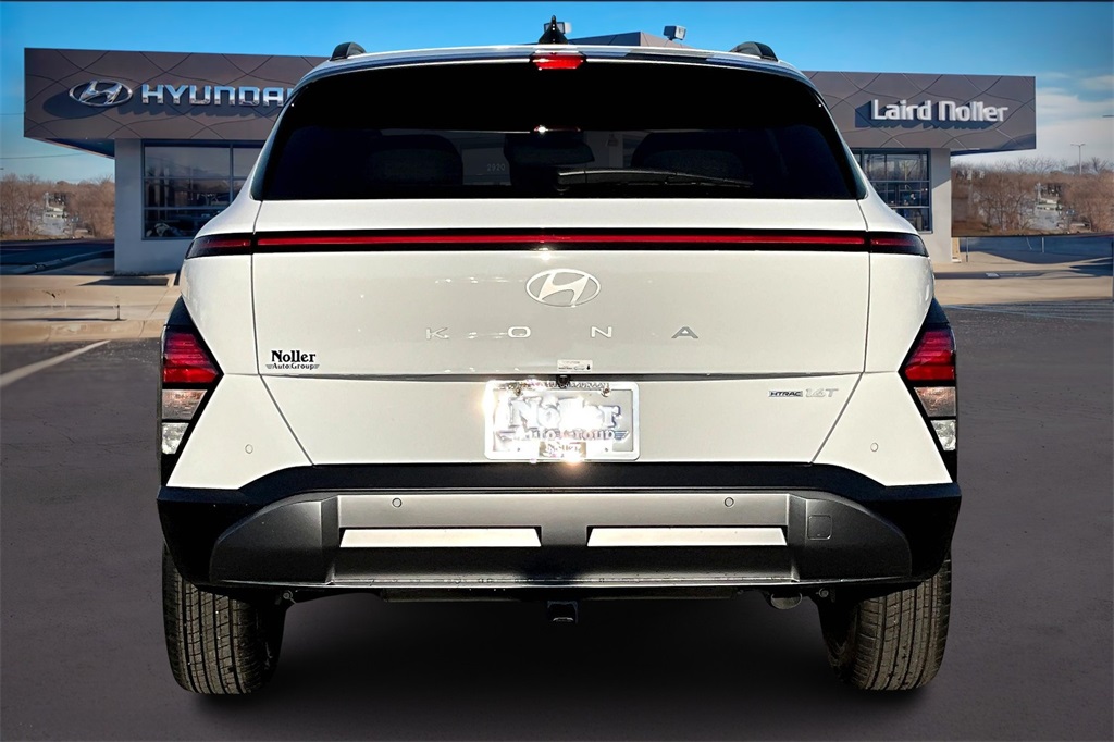 2026 Hyundai Kona Limited photo 4