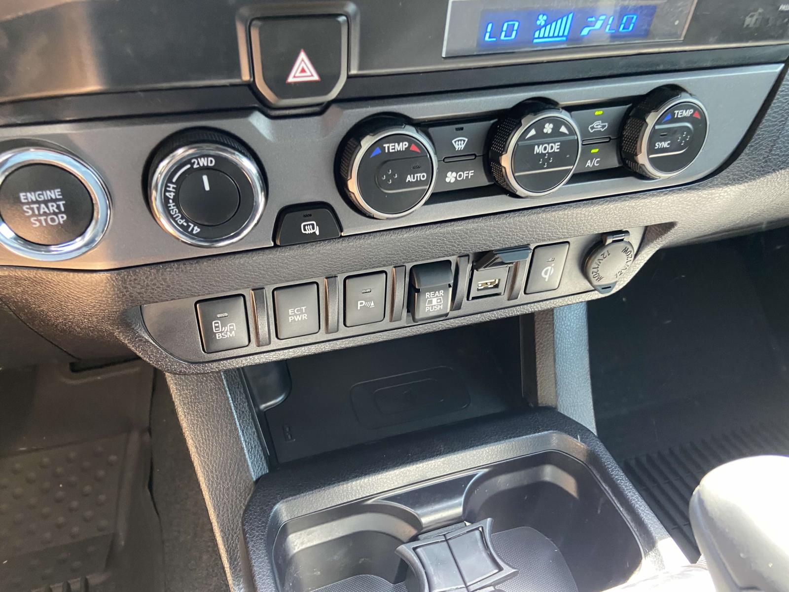 2021 Toyota Tacoma TRD Double Cab V6 photo 16