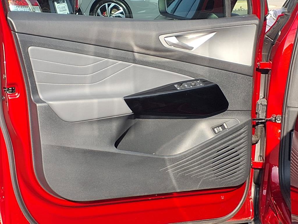 2023 Volkswagen ID.4 Pro S photo 4