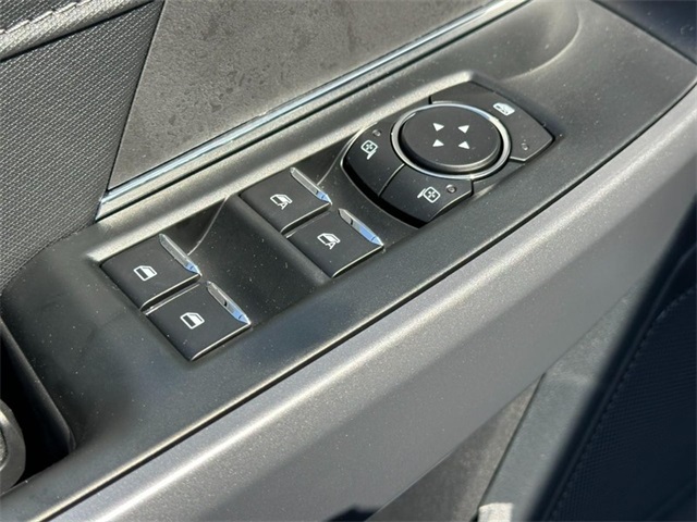 2025 Ford F-150 XLT photo 9
