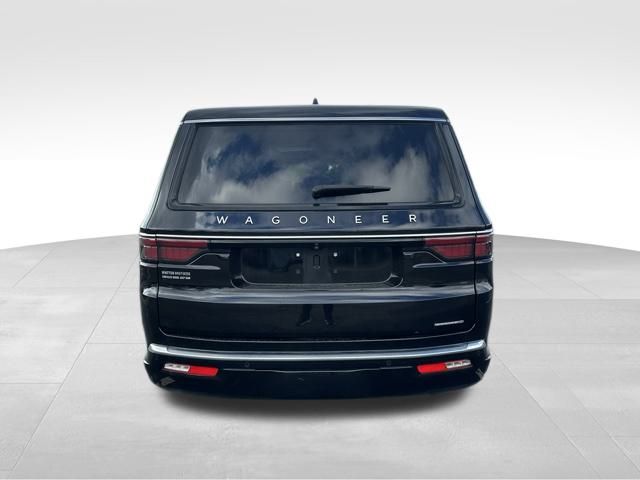 2024 Jeep Wagoneer L Series III photo 5