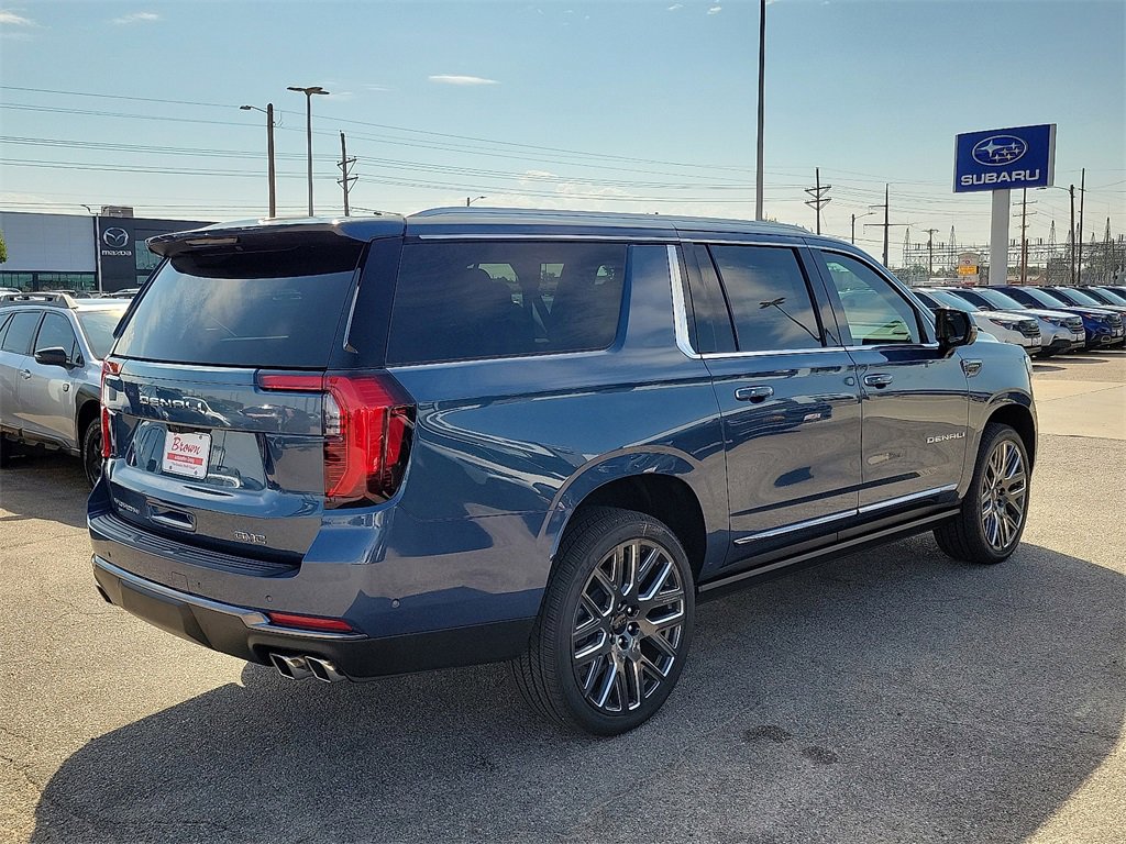 2026 Gmc Yukon XL Denali Ultimate photo 11