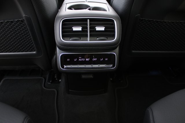 2026 Mercedes Benz GLS 450 4MATIC photo 34