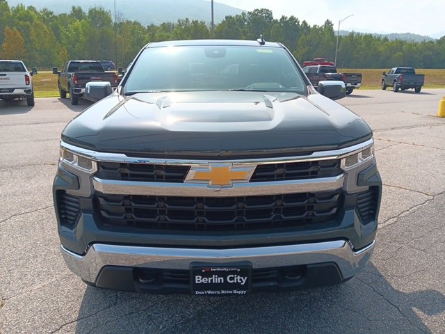 2026 Chevrolet Silverado 1500 LT photo 2