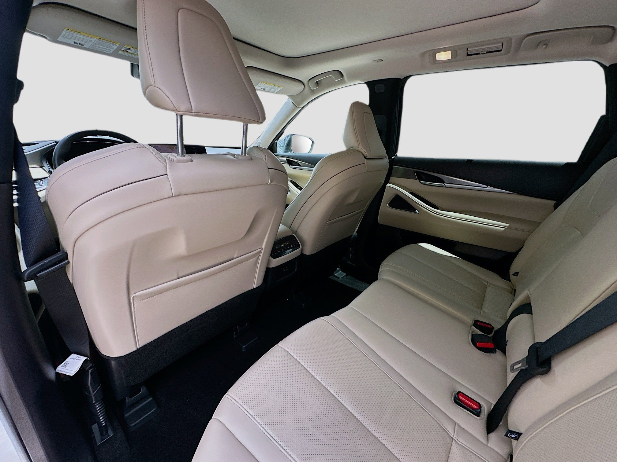 2025 Infiniti QX60 Luxe photo 23