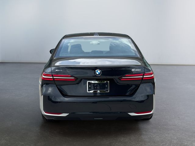 2026 Bmw 530i 530i xDrive photo 4
